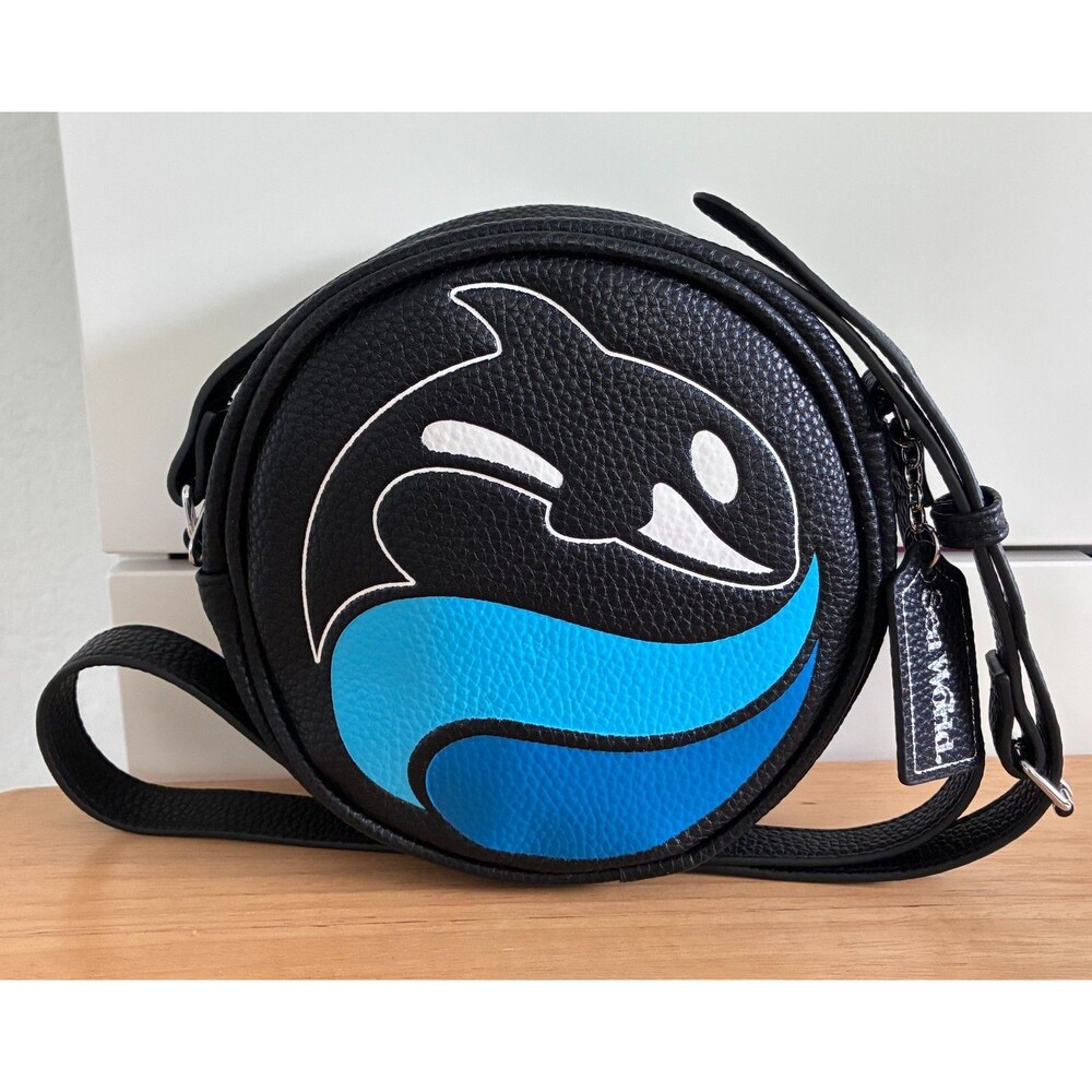 Sea World Shamu Orca Killer Whale Small Crossbody Bag Purse Faux Leather Rare!